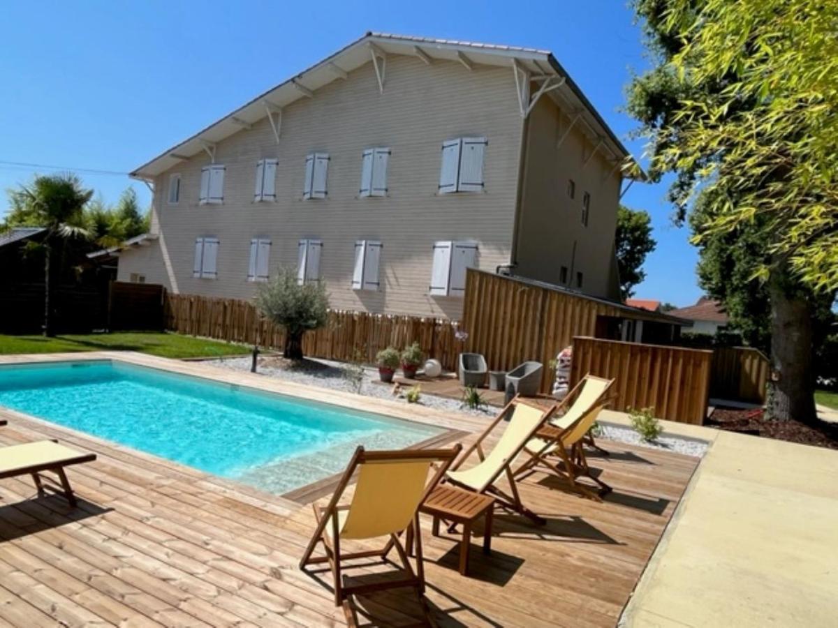 Hotel Le Grain De Sable Ares Bagian luar foto
